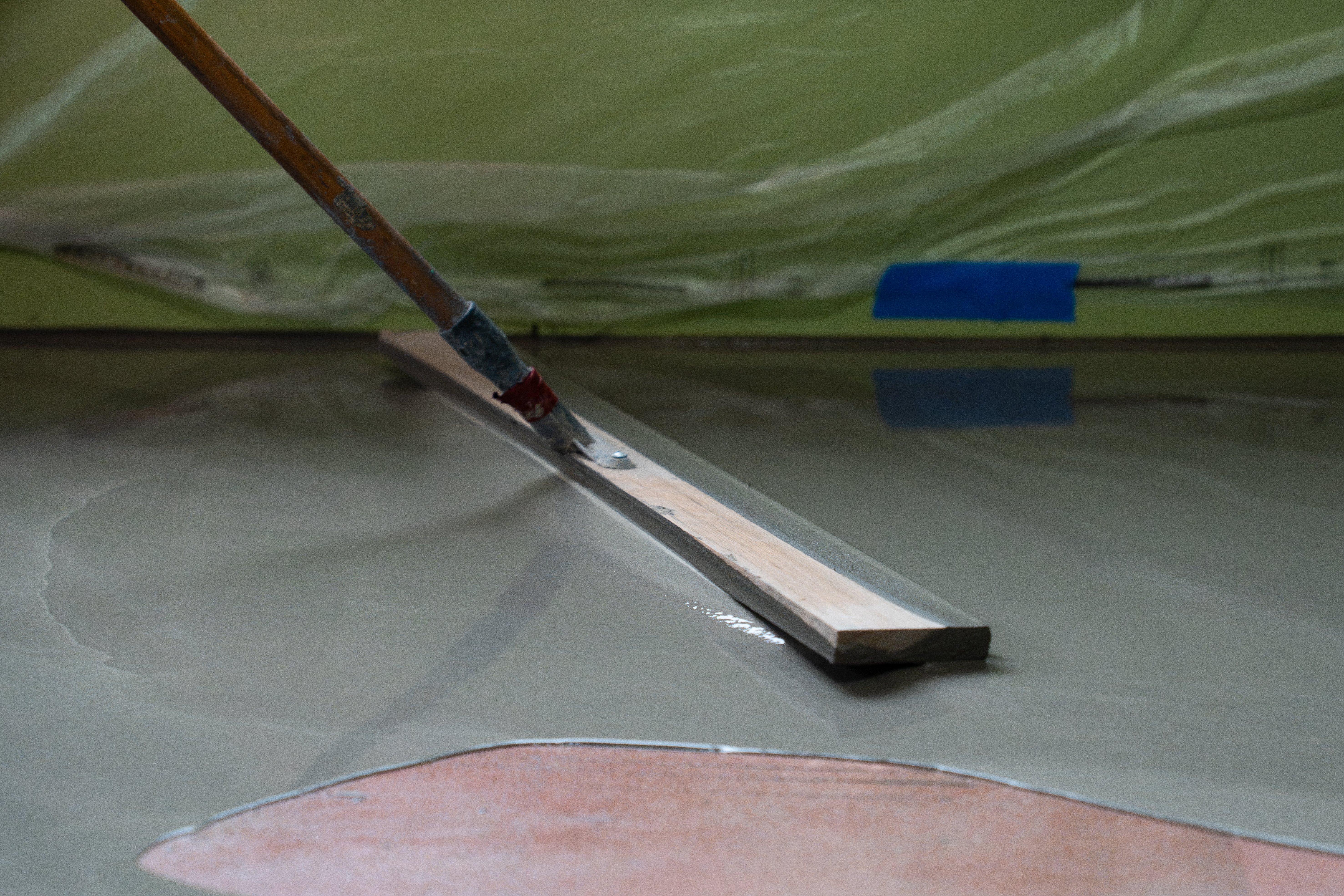 Self- leveling