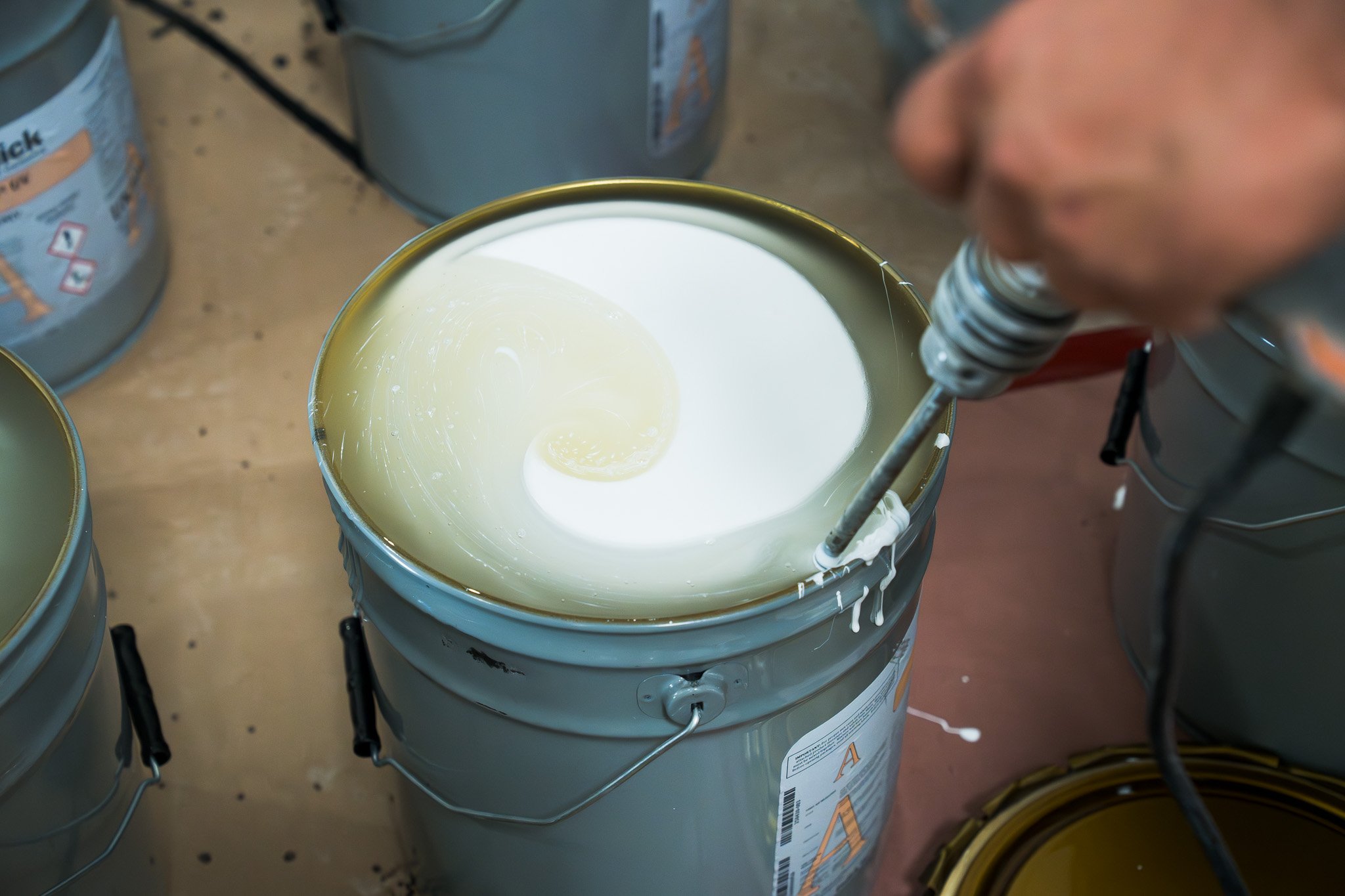 Mixing epoxy