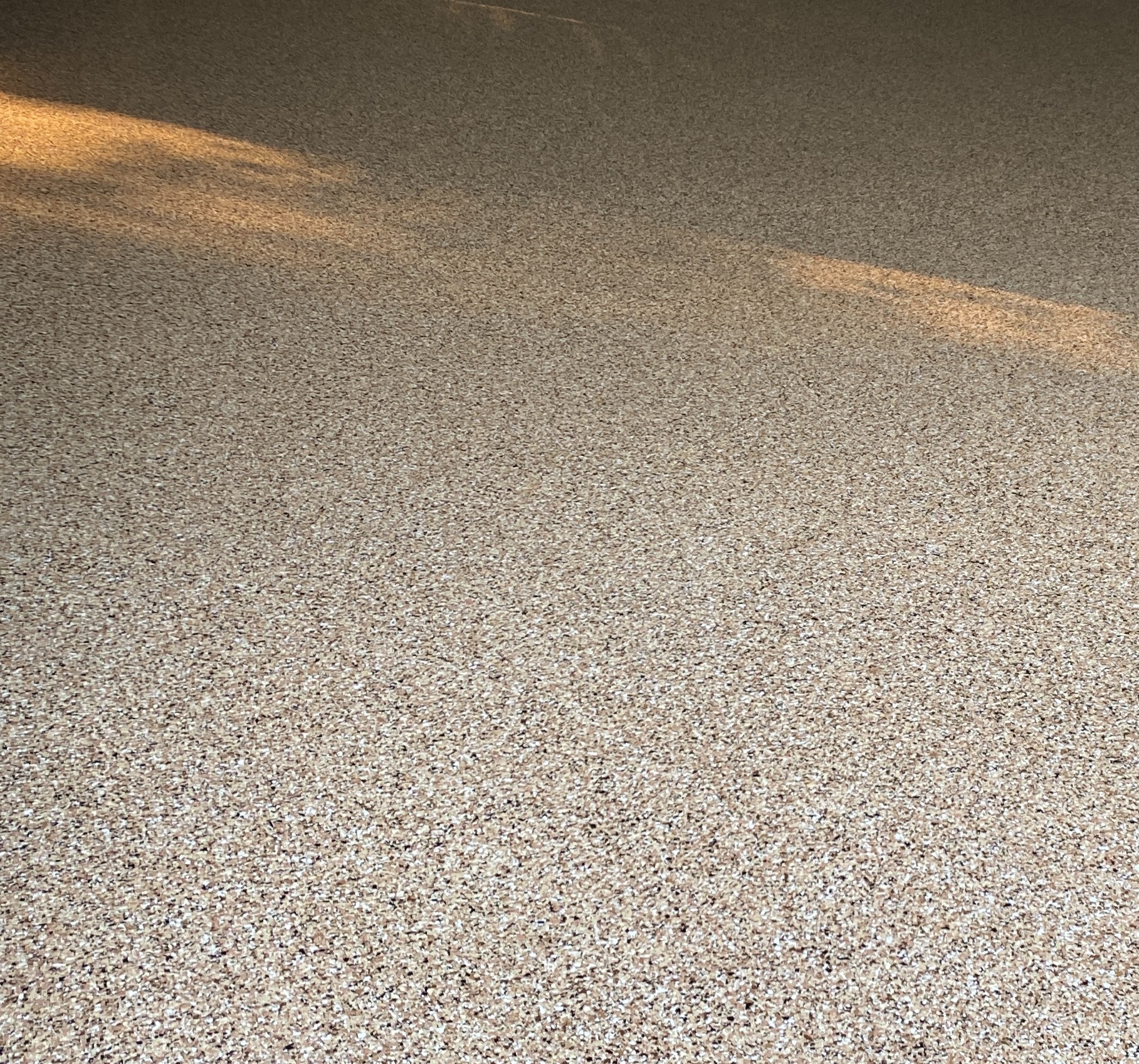 Flake epoxy flooring