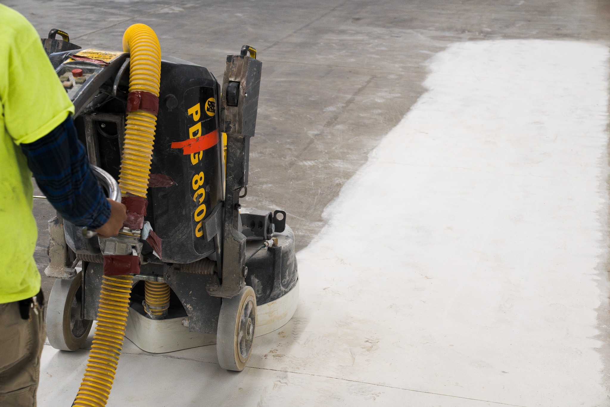 Grinding floor